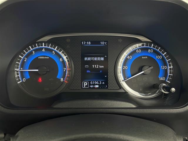 【スピードメーター】メーターがシンプルで見やすく運転しやすいですね！