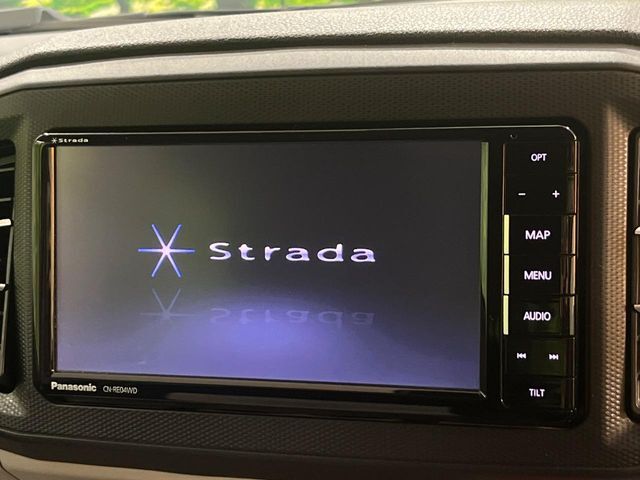 【ナビゲーション】使いやすいナビで目的地までしっかり案内してくれます。各種オーディオ再生機能も充実しており、お車の運転がさらに楽しくなります！！