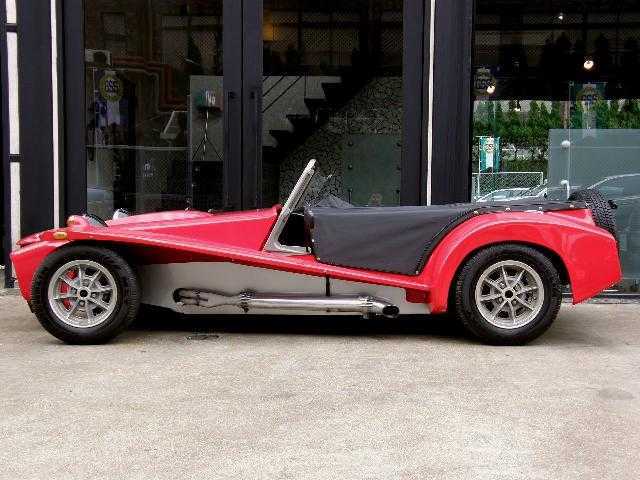 メルセデスベンツ　フォルクスワーゲン　スマート　ヨーロッパ車 輸入車全般　販売修理　ガレージ・シルバーストーン南福岡店