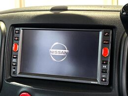 【純正ナビ】人気の純正ナビを装備。オーディオ機能も充実しており、Bluetooth接続すればお持ちのスマホやMP3プレイヤーの音楽を再生可能！毎日の運転がさらに楽しくなります！！