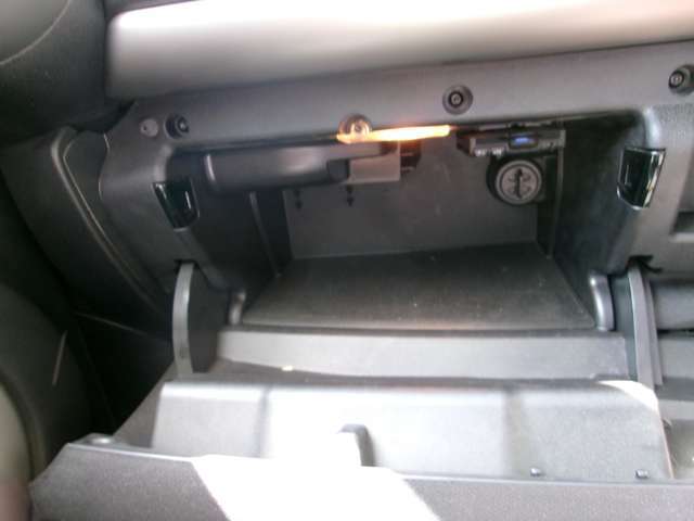 ちょっとした物を入れる収納もしっかり確保。