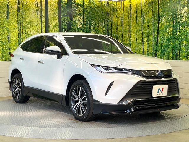 大好評のボディコーティング「弾スプラッシュコート」もご納車までに施工可能。通常のガラスコートと異なる、耐久年数6年の無機質ガラスコーティングが、ボディをキレイな状態に保ってくれます。