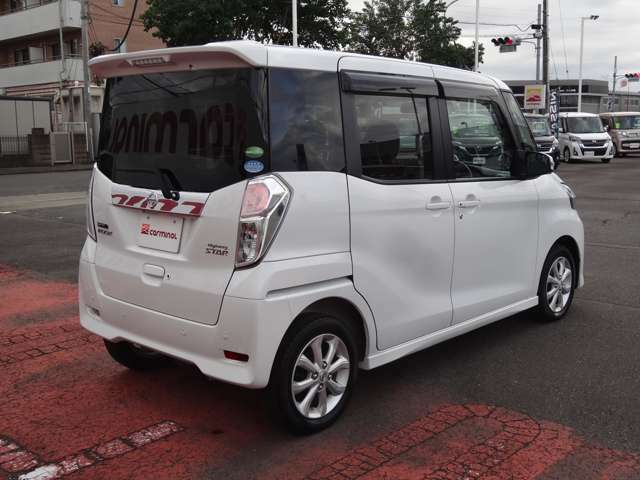 車両用クレベリンを使用済みです。普段洗えないシートや車室内を丸ごと除菌・消臭！！