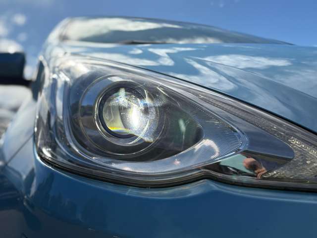 ヘッドライトの状態も非常に良いです！