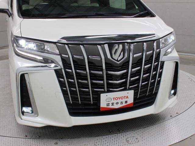 フロント廻りです。