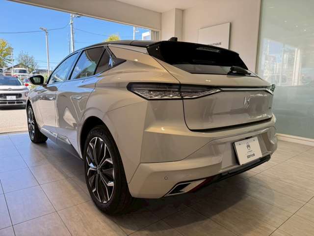 後ろからの外装の画像です