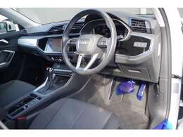 LIBERALAは、輸入車選びの新たなスタイルを提案するインポート・セレクト・ブランドです。オーナー様となる方がクルマから直接感じる感性を第一にした、最良の一台との出会いをコーディネートいたします。