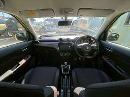 アイポイントが高いので視認性が高く、運転しやすいお車です！