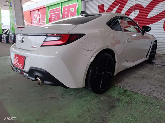 些細なことでも結構です。お車について気になることがございましたらお気軽にお問合せ下さい！たくさんのお問合せをお待ちしております♪