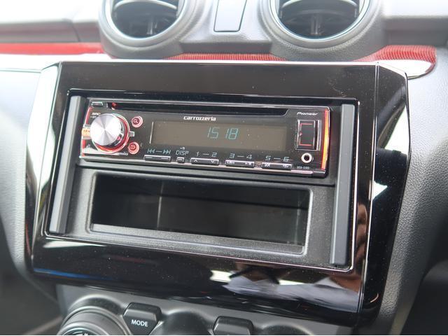 1DINオーディオがついています！ラジオはもちろん、CD再生やUSB、AUX入力にも対応しています！