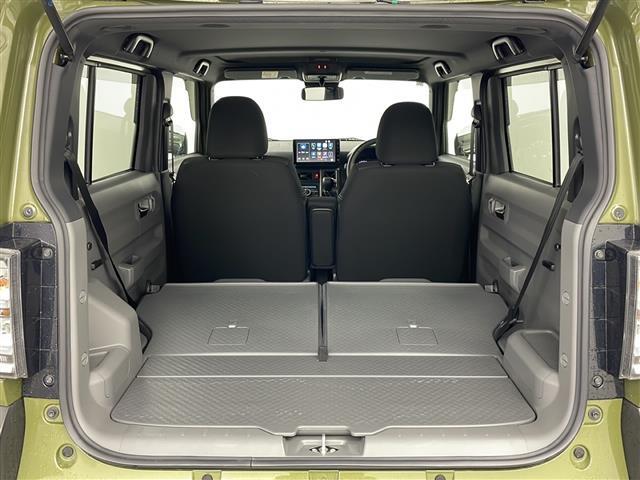 【シートアレンジ】乗せる人数、荷物によってシートをアレンジすれば、ダンボールなどの大きい荷物や、釣り具などの長尺物も載せられそうですね！