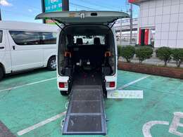 福祉車両専門店ケアカーズの安心中古車です。掲載にない福祉車両もございますので、お気軽にお問い合わせください。