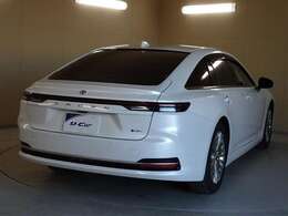 【横滑り防止装置】車が自動で横滑りを感知し、横滑りを最小限に抑えてくれるシステムです！　雪道や雨で濡れた道路などでの万が一の事態を車がサポートしてくれます★