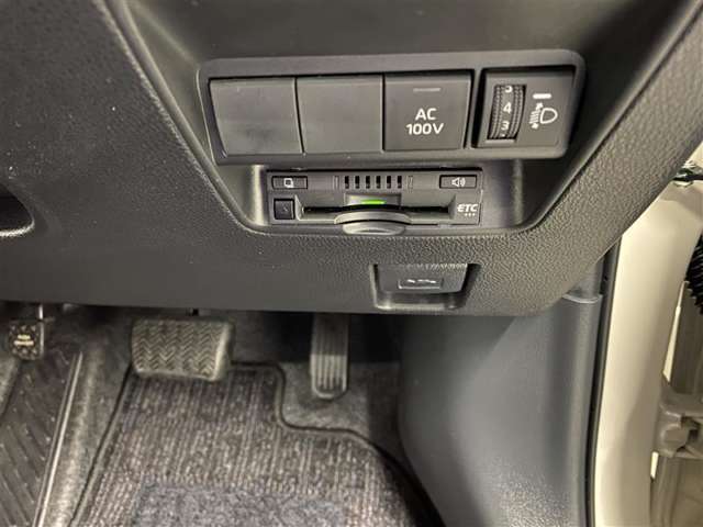 ETC付です。高速道路の利用がスムーズに行えます。また、一部有料道路にも利用できます。