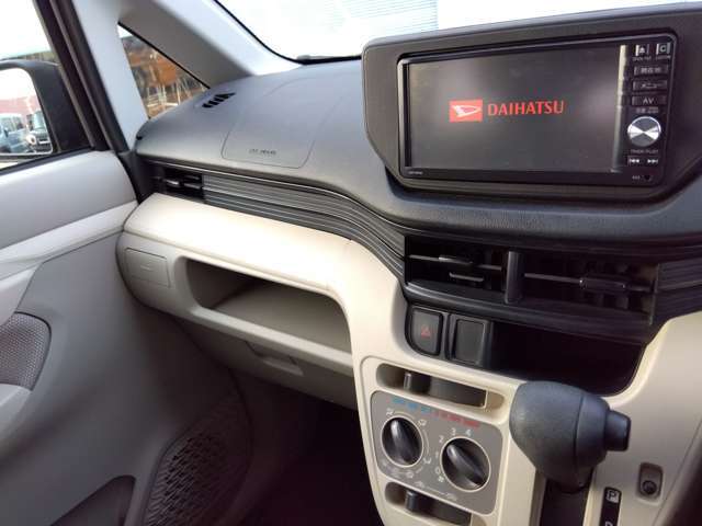 ☆☆自動車保険もフェニックスにお任せ下さい！☆☆保険のお見積もりはもちろん無料！！更新・内容変更・乗り換え手続き大歓迎です♪♪専任スタッフとお気軽に保険のお話してみませんか？？気になる方はスタッフ迄