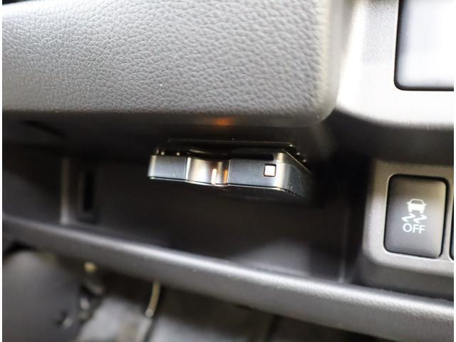 ETC車載器付き☆　セットアップ作業もご依頼いただければご納車までに行います！納車当日から有料道路をご利用いただけます♪