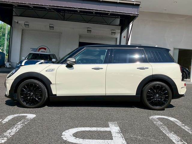 車検・点検サポート付きの更新型の「MINISワランティ-」。最大13年、10万キロまで更新可能です。保証項目は最大247項目！！