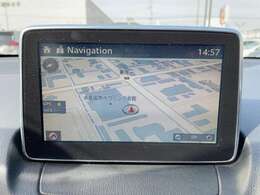 【純正ナビ】専用設計で車内の雰囲気にマッチ！ナビ利用時のマップ表示は見やすく、いつものドライブがグッと楽しくなります！
