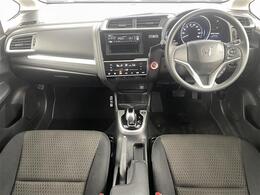 【インパネ全体】全方位で視界が広く、高い目線で運転もしやすいです！