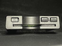 【ETC】有料道路を利用する際に料金所で停止することなく通過できる、ETC車載器（ノンストップ自動料金収受システム機器）が装備されています。セットアップを行うことで利用可能になります。