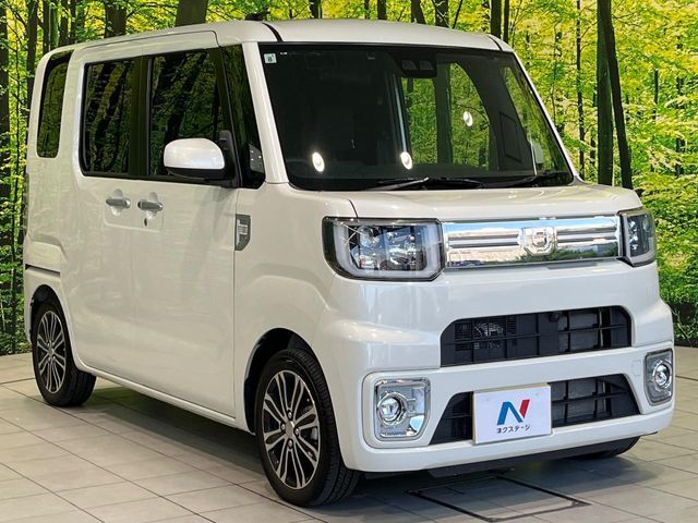 大好評のボディコーティング「弾スプラッシュコート」もご納車までに施工可能。通常のガラスコートと異なる、耐久年数6年の無機質ガラスコーティングが、ボディをキレイな状態に保ってくれます。