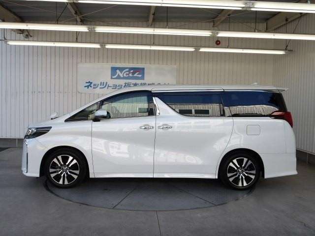 ボディサイズは長さ495cm　幅185cm　高さ193cmです