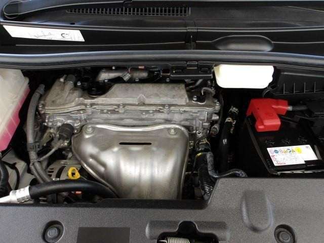 エンジンルーム内も高品質カー洗浄技術「まるまるクリン」実施済みです！