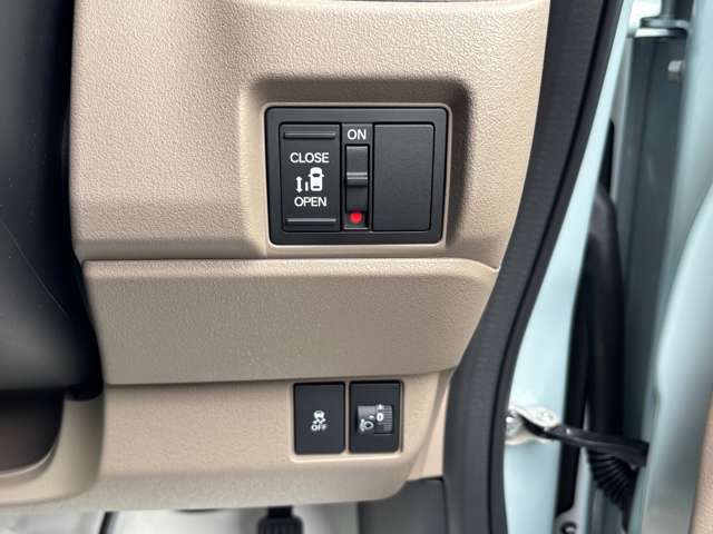 熊本中古車販売 ルマンα【アルファ】は、常にお客様の満足を考え、サービスを提供させていただいております。