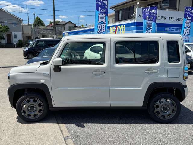 新車低金利実質年率0.9％～☆各色グレード選択可能です☆