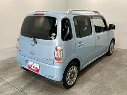 お客様にぴったりなおクルマをお選びいただけますように様々な展示車をご用意致しております！ダイハツの軽自動車だけではなく、他メーカー車やコンパクトカー・ミニバンなども数多く取り揃えております！
