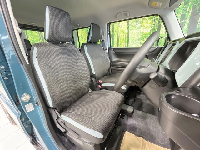 もちろん車内はキレイです♪よりクリーンな状態をキープしたいお客様には『ナノゾーンコート』がおすすめ！新型コロナウイルス対策や、除菌・消臭に効果を発揮し多くの方にご好評いただいております。