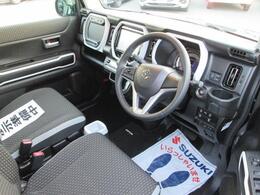 運転席周りも広く乗り降りもしやすいです！