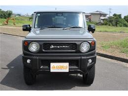 純正スタイルを維持したまま個性を出す！をテーマにプチカスタムしてみました。