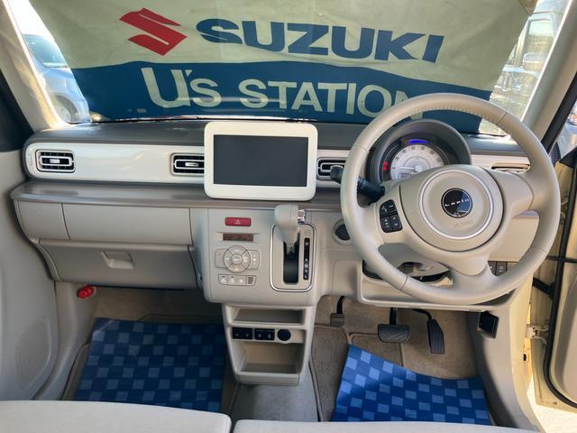 すっきりとしたインパネ