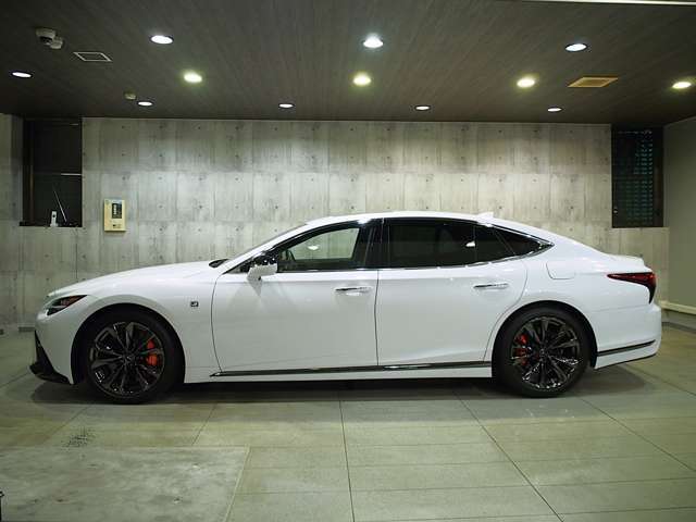 F SPORTオレンジブレーキキャリパー（フロント・リヤLEXUSロゴ）