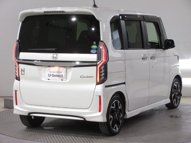 ボディクリーニング後、愛車をピカピカの状態へ保護するコーティング「ブライトパック」がおススメです！水垢がつきにくく、手入れがしやすくなりますよ！いつも愛車をきれいにしておきたい方におススメです。