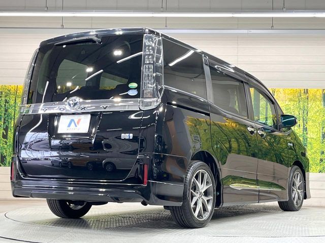 頭金・ボーナス払い不要＆最長10年間の設定が可能なオートローンをご用意しております！無理のない支払いプランにて購入が可能です♪