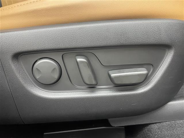 【運転席操作部】快適なドライブを楽しむための機能が装備されています！運転席から触れるので、使いやすいです！除菌プランいれていただくと、さらに清潔で安心していただけます！