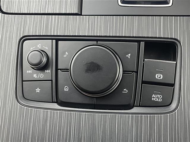 【運転席操作部】快適なドライブを楽しむための機能が装備されています！運転席から触れるので、使いやすいです！除菌プランいれていただくと、さらに清潔で安心していただけます！