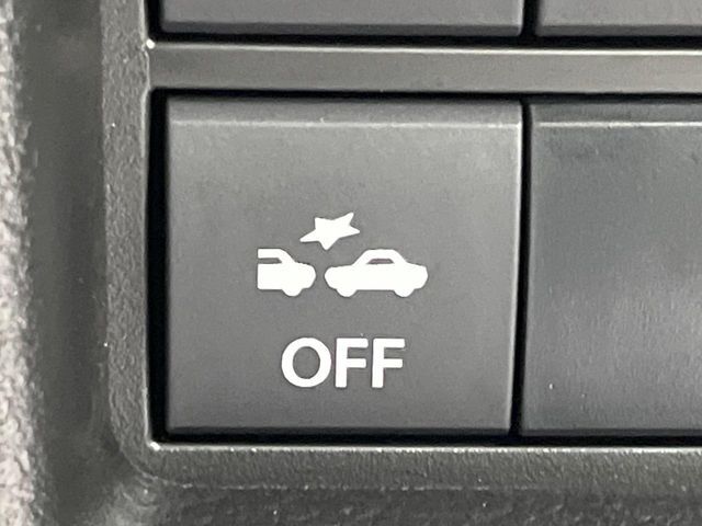 【スズキ　セーフティサポート】走行中に前方の車両等を認識し、衝突しそうな時は警報とブレーキで衝突回避と被害軽減をアシスト。より安全にドライブをお楽しみいただけます。