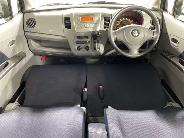 【インパネ全体】全方位で視界が広く、高い目線で運転もしやすいです！