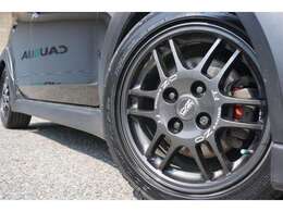 ★全国どこへでもご納車可能となります♪まずはお気軽にお問い合わせくださいませ！★ご納車前にはディーラーでの点検整備、当社での点検整備を実施致しますので、安心して乗り出して頂けます♪