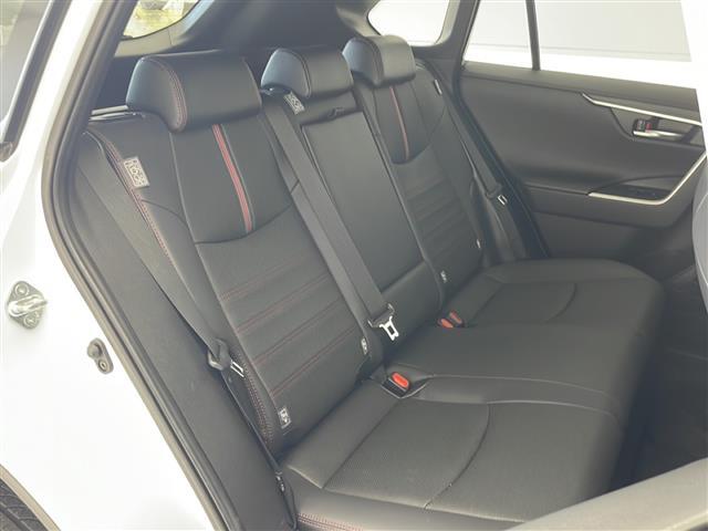 【2列目シート】現車の確認はお電話でも承っております。