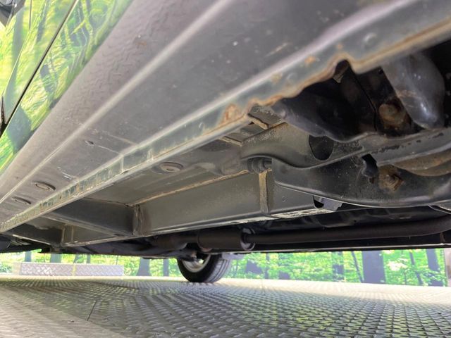 下回りがきれいなうちに、防錆加工の施工がオススメ。降雪地域はもちろん、沿岸部にお住いの方や、趣味でマリン・ウィンタースポーツをされる方にご好評いただいております。