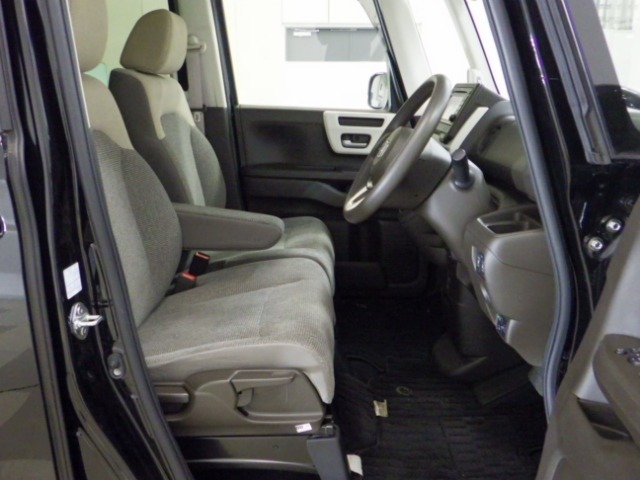 【禁煙表記について】　タバコを含めた車内のニオイに関しては、個人の主観となる為、ご来店時にお客様に確認して頂いておりますので、ご了承下さい。