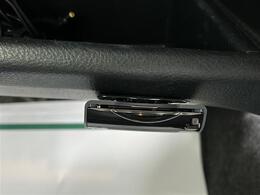 安心の全車保証付き！（※部分保証、国産車は納車後3ヶ月、輸入車は納車後1ヶ月の保証期間となります）。その他長期保証(有償)もご用意しております！※長期保証を付帯できる車両には条件がございます。