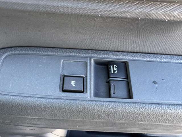 お問合せは（0133-72-6147）まで！お電話お待ちしております！カメラによるリモート可能です中古車の買取もやっております