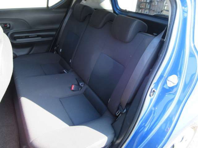 お客様に隅々まで見ていただけるよう展示車両は常に綺麗に仕上げております！お客様のご来店、スタッフ一同心よりお待ち申し上げます。