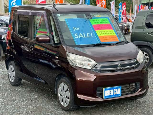 斜め前から★専門スタッフが外装も磨きなおしてツヤもありピカピカです！機関、装備動作状況は良好です。ご来店の際は試乗もできます。詳しくはスタッフまでお問い合わせください！！