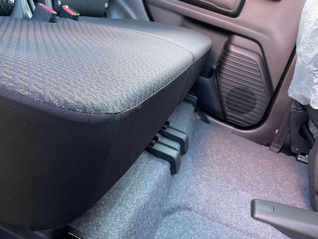 詳細につきましては、販売店にてご確認下さい。